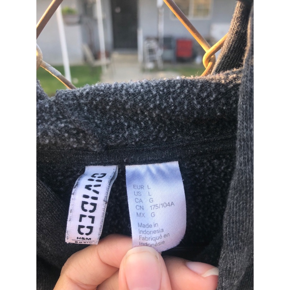 Gray hoodie - Picture 2 of 2